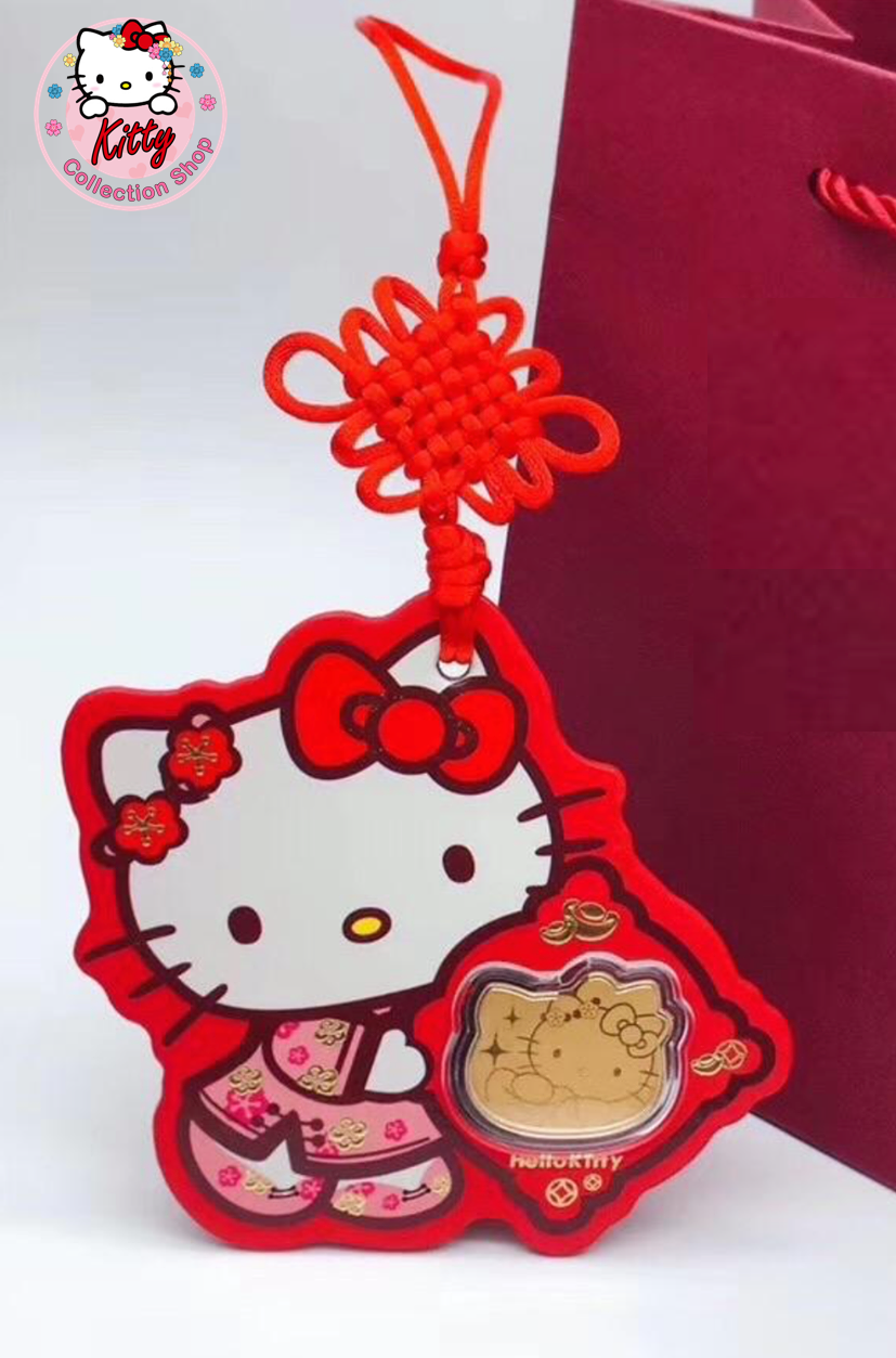Hello Kitty Cute Girl Lucky Charm