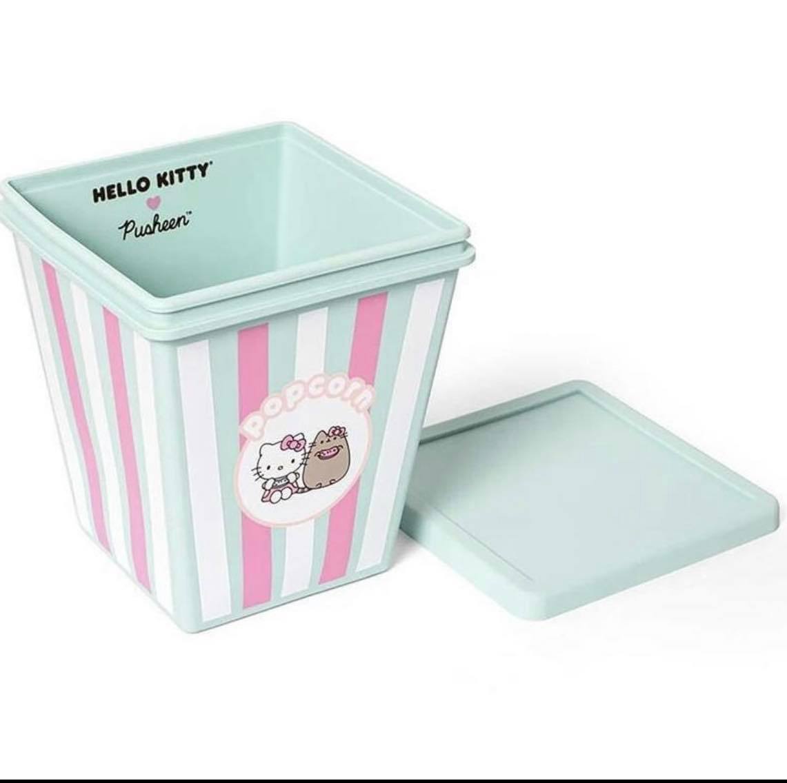 Hello Kitty x Pusheen Microwavable Silicone Popcorn Maker